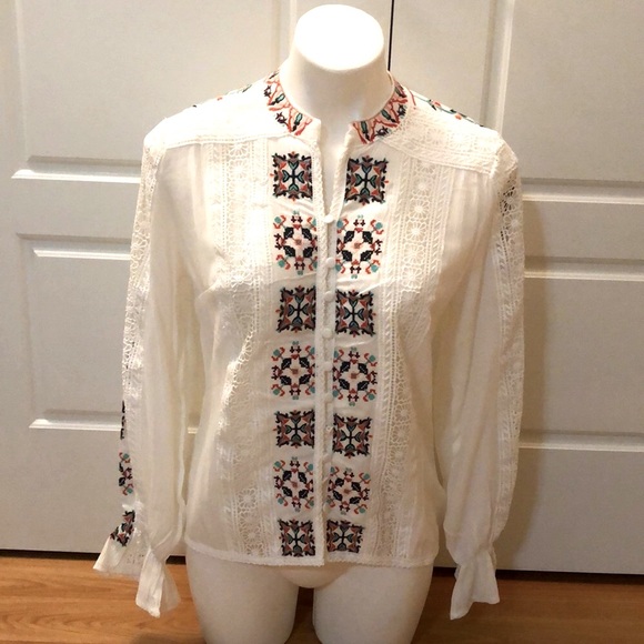 NWOT Embroidery Blouse - Picture 1 of 11